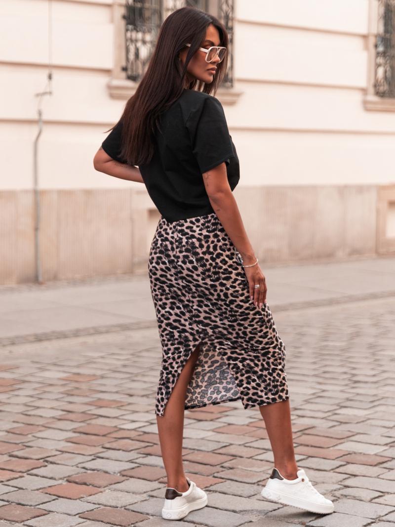 Jak nosić spódnicę w panterkę