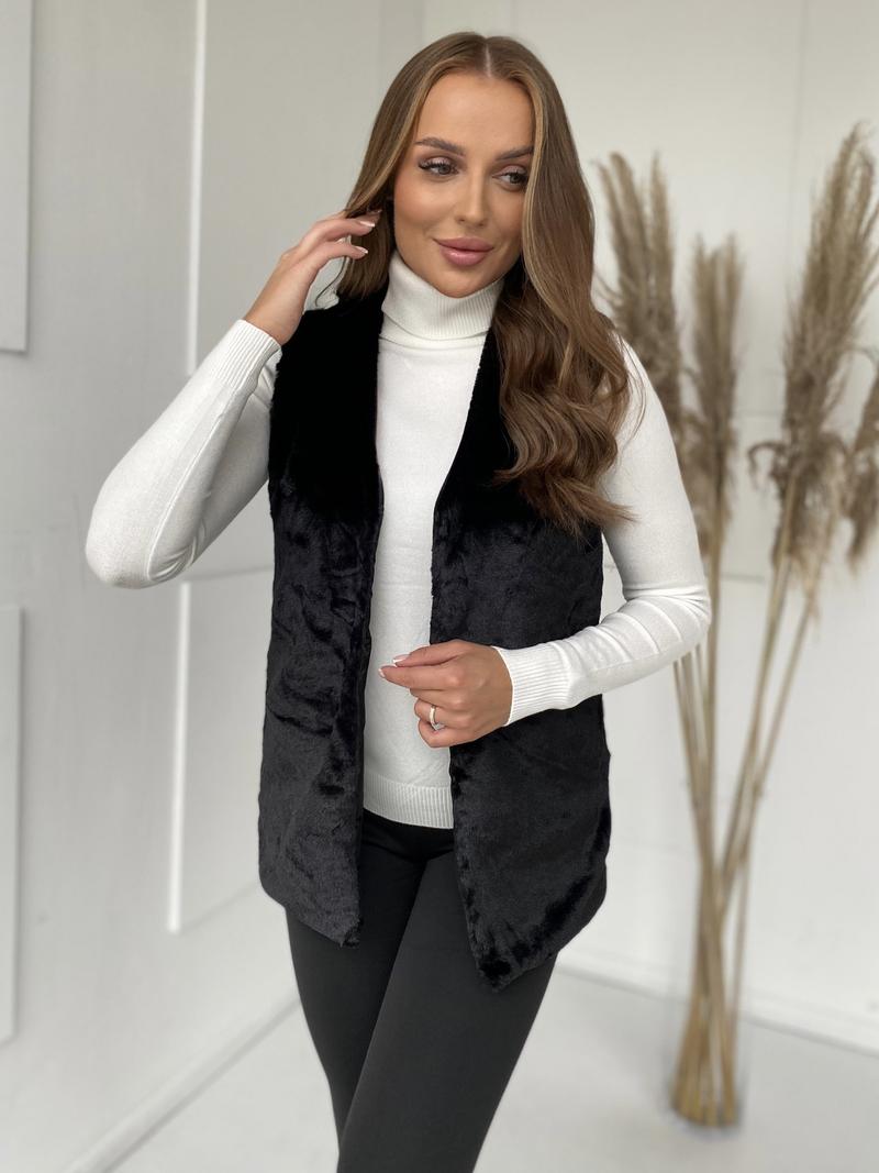 Szycie kamizelki z futra