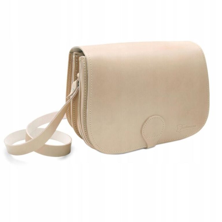 Idealna torebka, która świetnie skomponuje się z cielistymi butami