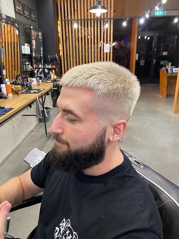 Naturalne farbowanie włosów