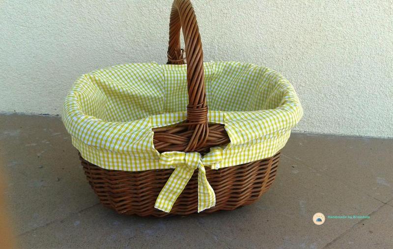 Szycie wkładu do kosza wiklinowego