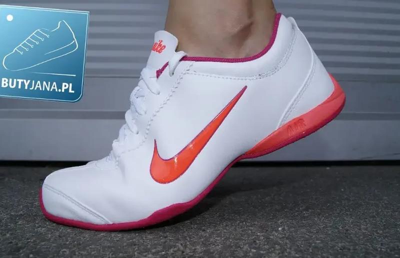 Technologie w butach sportowych