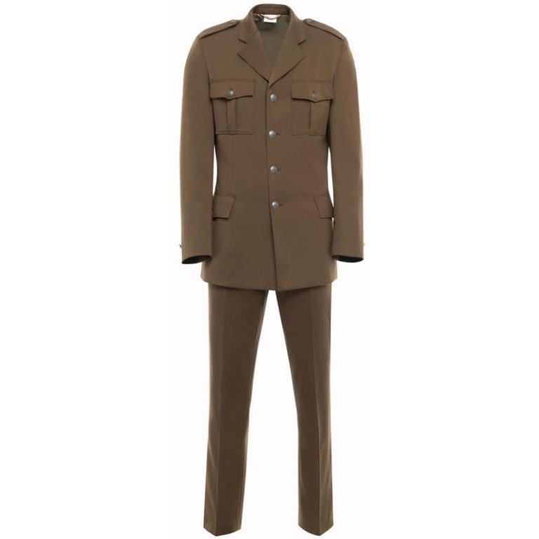 Jak zrozumieć rozmiary mundurów i dobrać idealny fason dla siebie