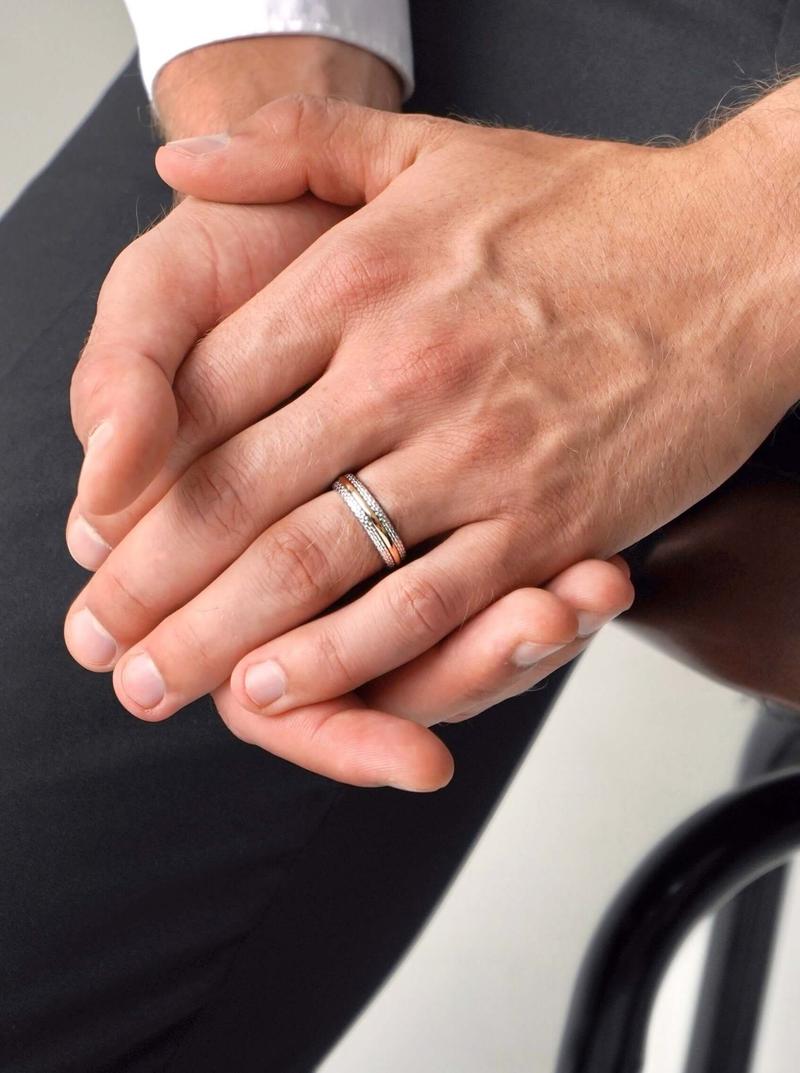 Dobór rozmiaru obrączki męskiej