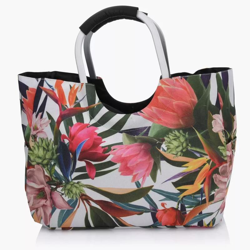 Przegródki i organizacja w torbie