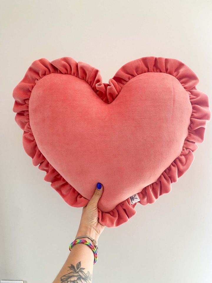 Szycie poduszki w kształcie serca