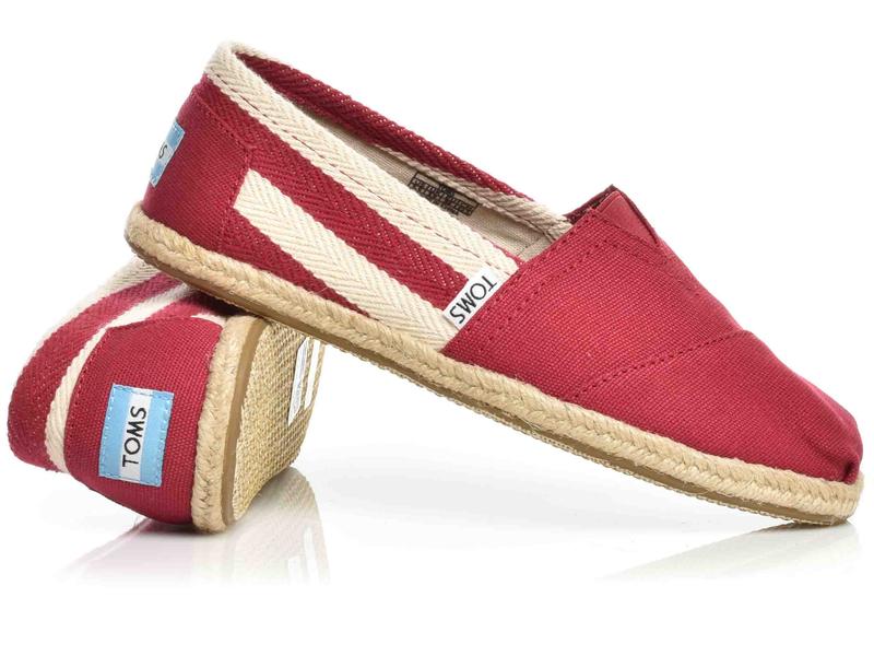 Wygodne buty TOMS