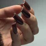 Czy można pomalować paznokcie hybrydowe zwykłym lakierem? Sprawdź, zanim zdecydujesz!