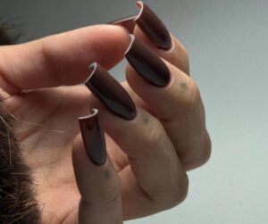 Czy można pomalować paznokcie hybrydowe zwykłym lakierem? Sprawdź, zanim zdecydujesz!