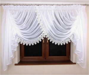 Jak uszyć firanę w stylu wodnym – krok po kroku dla każdego!