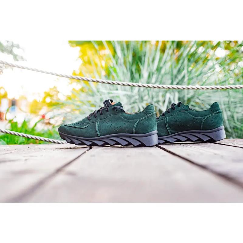 Jakie buty sportowe wybrać przy płaskostopiu, aby cieszyć się komfortem?