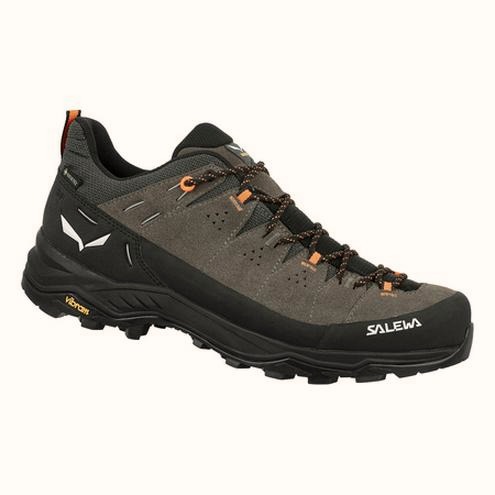 Jak wybrać jakie dobre buty trekkingowe na każdą przygodę?