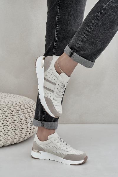 Buty sportowe do jeansów
